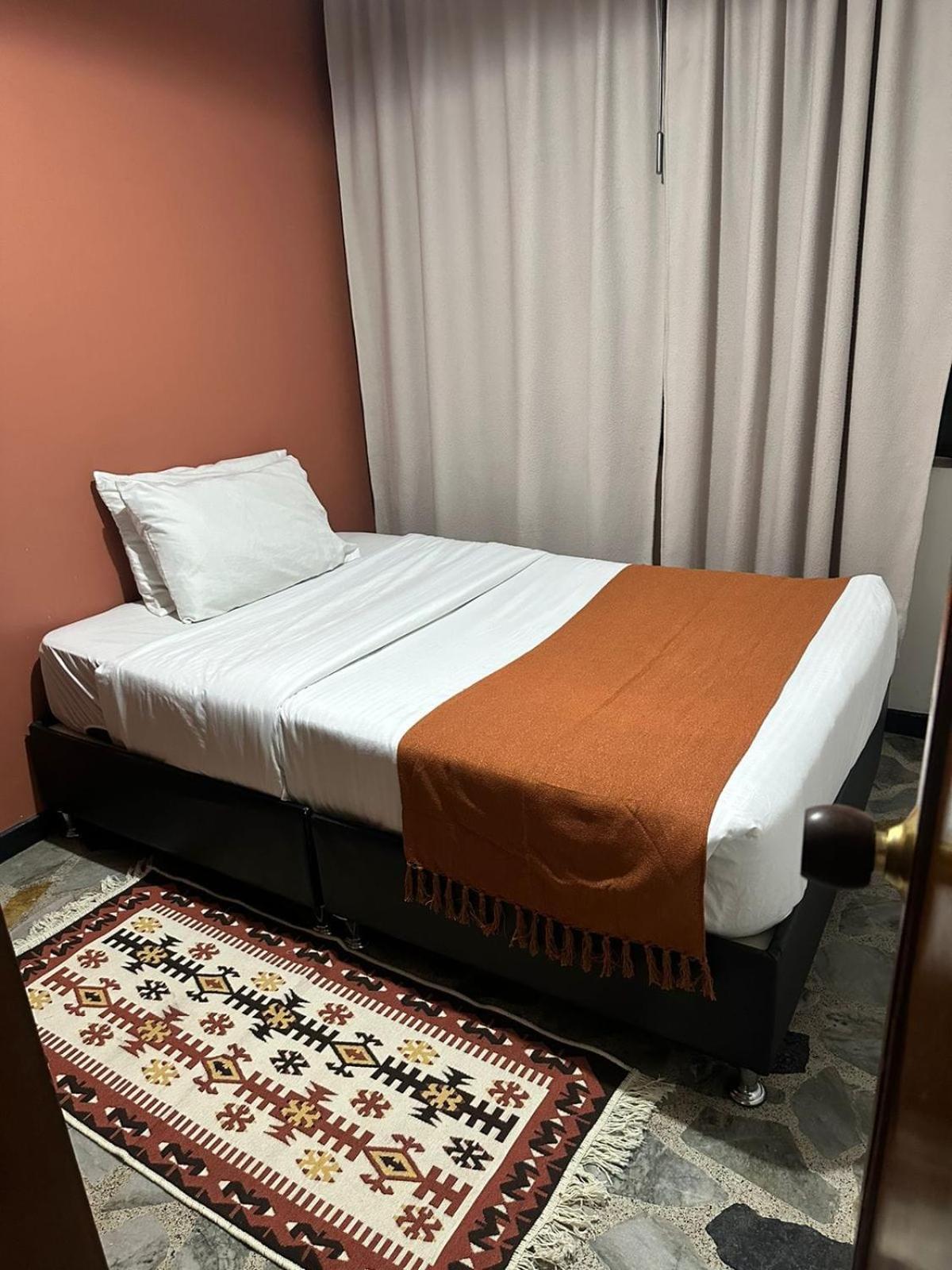 Hotel Way Maker 1 Bogotá Zewnętrze zdjęcie