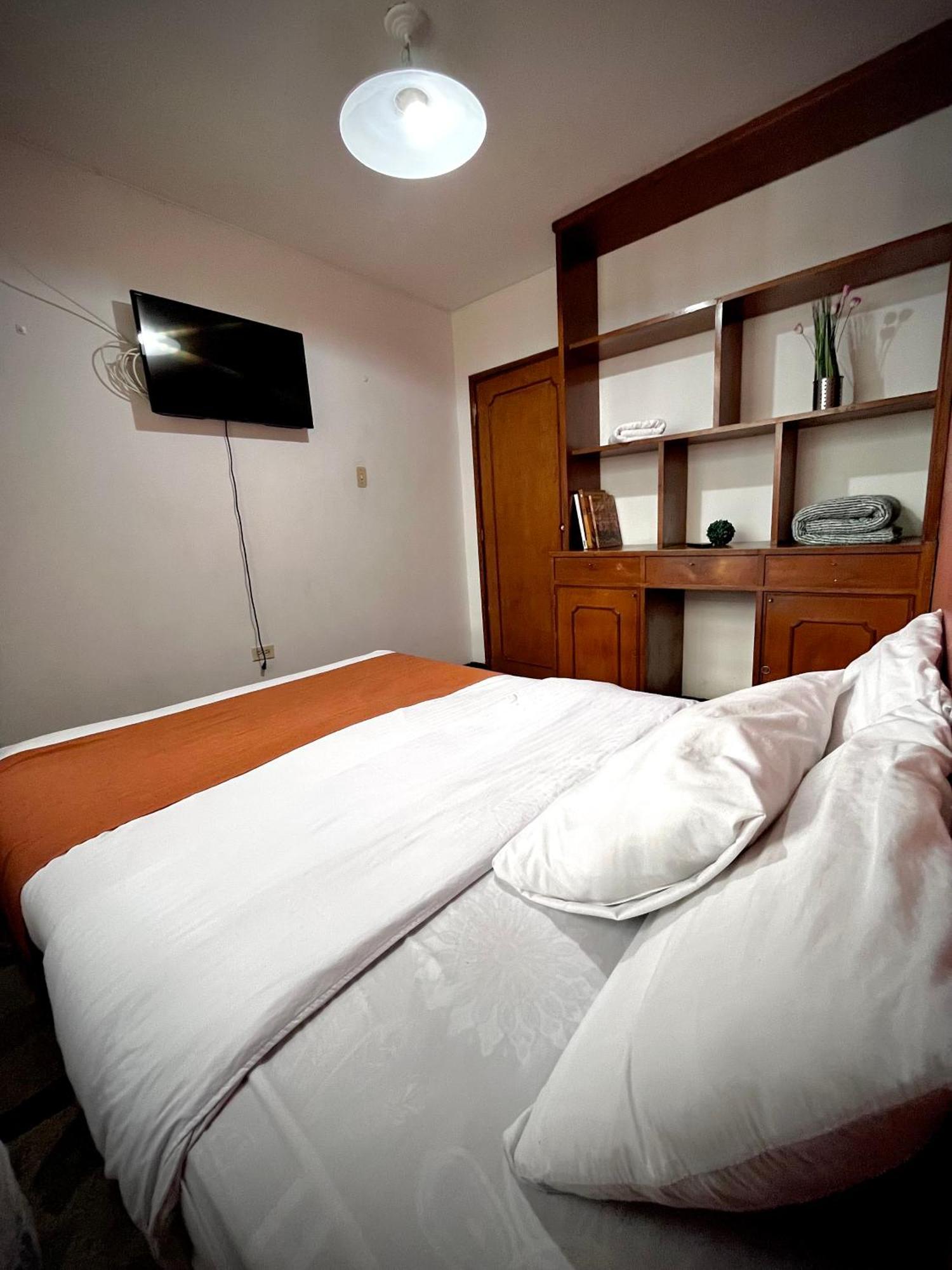 Hotel Way Maker 1 Bogotá Zewnętrze zdjęcie